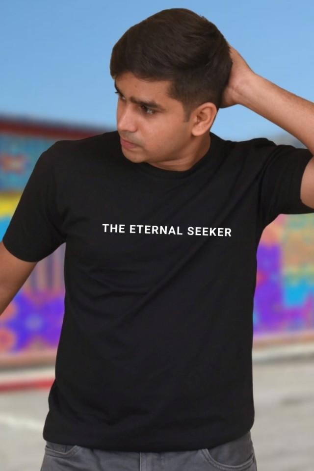 The Eternal Seeker Classic Fit Black